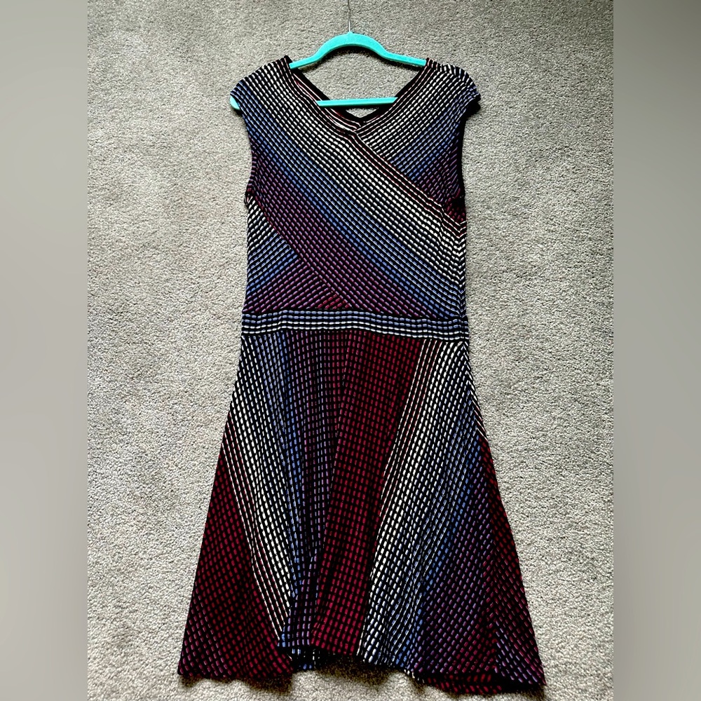 BCBG - lightweight comfy jersey dress - large